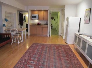 2127 Spruce St #B1, Philadelphia, PA 19103