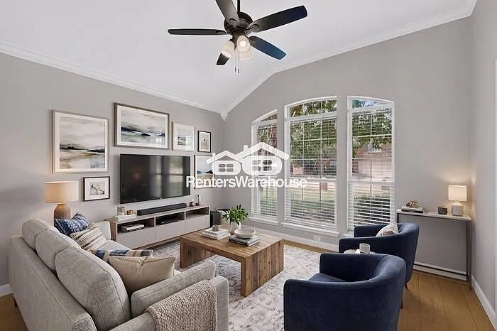 4412 Fox Meadows Ln — Photo 9
