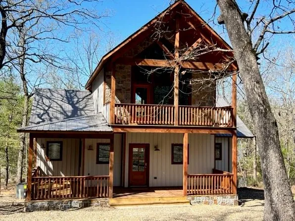 651 Chinook Rd, Broken Bow, OK 74728