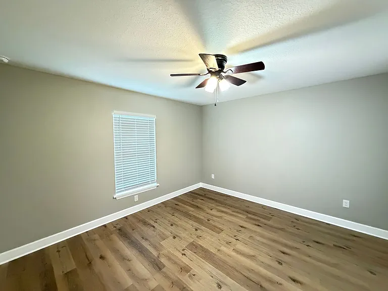 16513 SW 22nd Terrace Rd — Photo 4