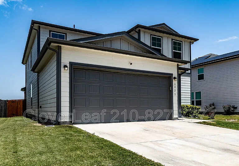 6823 Ashcat — Photo 2