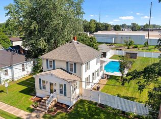 118 S Liberty St, Morton, IL 61550