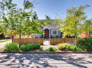 7618 SE Raymond St, Portland, OR 97206
