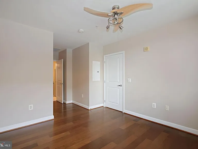 8191 Strawberry Ln #218 — Photo 11