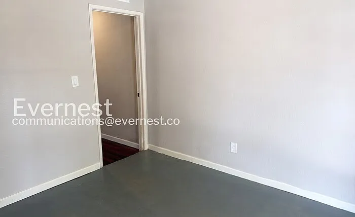 2333 E Camino St — Photo 25