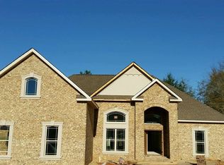 103 Prince Plaza Dr, Bonaire, GA