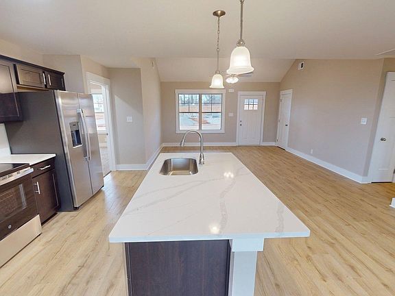2nd image of 28 Echo Rdg Lot 28
