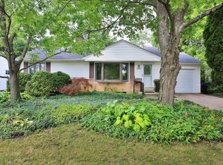 2408 Nottingham Rd, Columbus, OH 43221