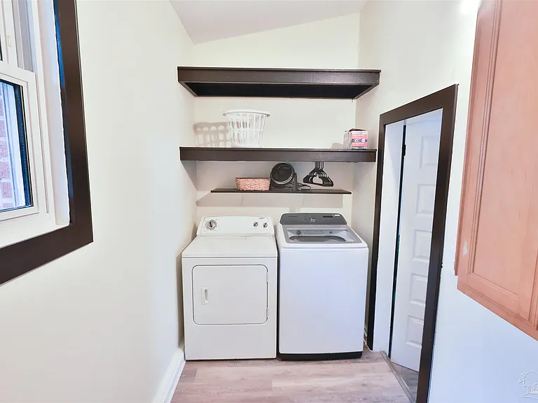 3795 Summer Dr — Photo 33