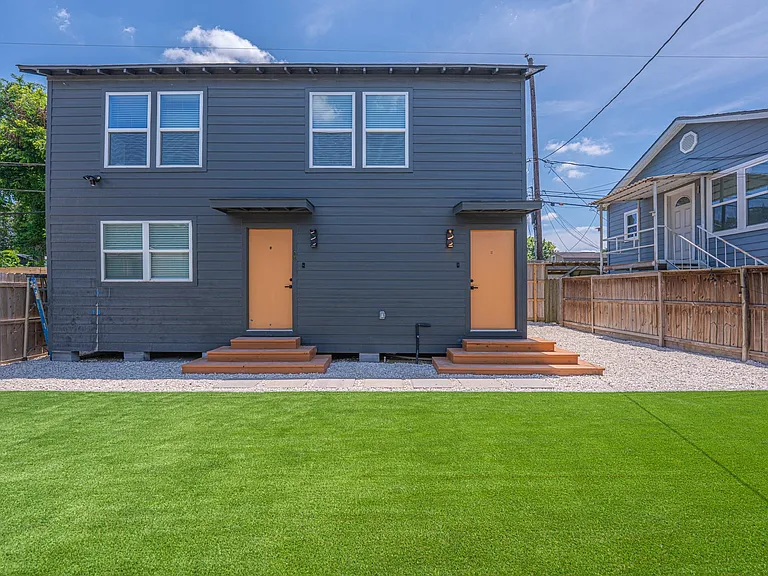 4202 Clay St #D — Photo 8