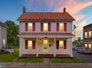 8 N Center St, Thurmont, MD 21788