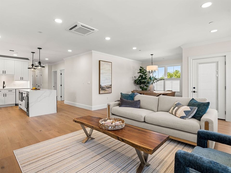 1st image of 16 Franklin St #1503
