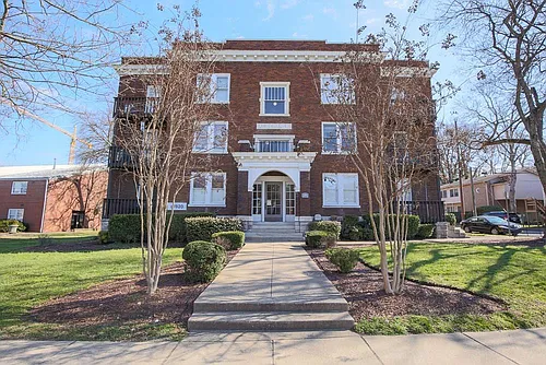 2120 Belmont Blvd #B7 Photo 1