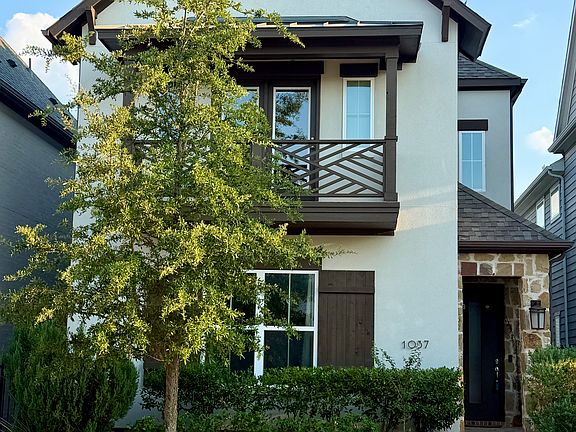 2nd image of 1037 Drew Ln