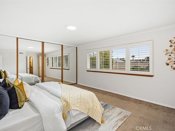 5th image of 23296 Buckland Ln #M