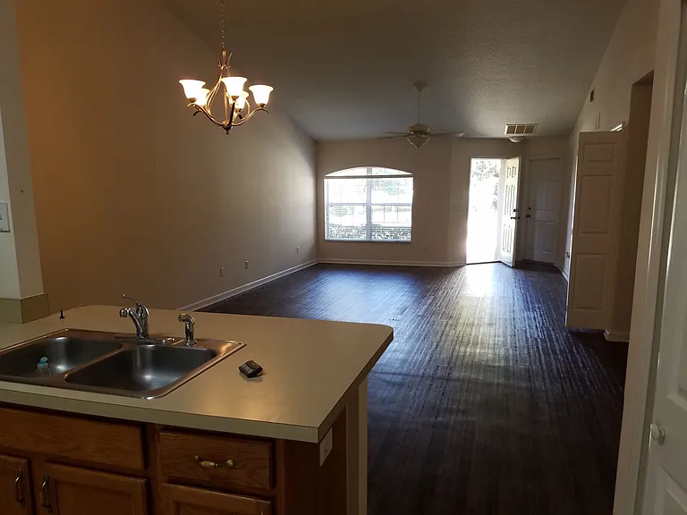 10 Buttonworth Dr #A — Photo 3