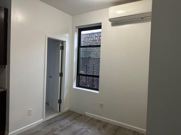1221 Gilbert Pl #2A
