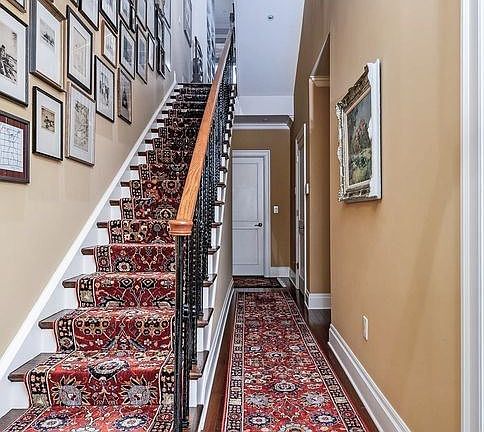 3rd image of 314 Academy Ave