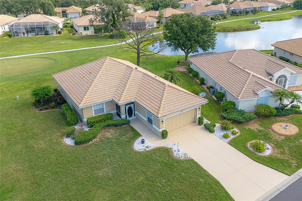 6700 GREENVIEW LANE — Oyster Creek Golf Club