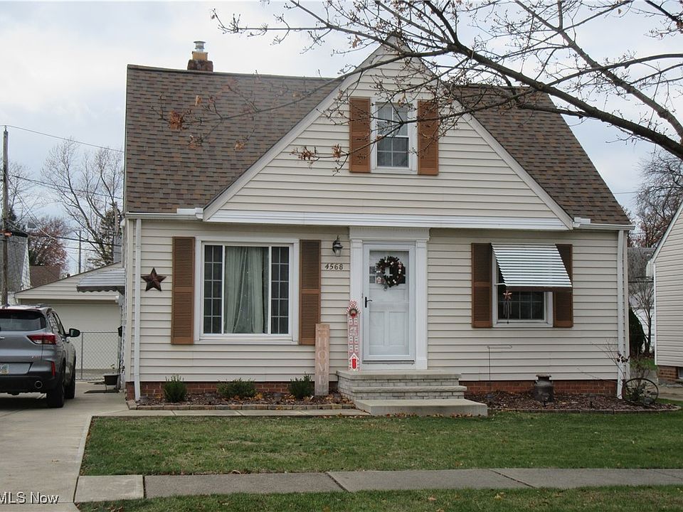 1st image of 4568 Forest Edge Dr