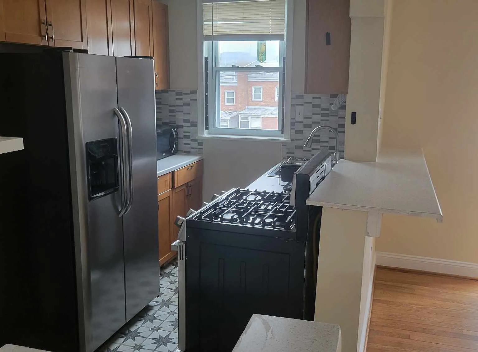 2 bed, 1200 sqft, $2,800 — Photo 3
