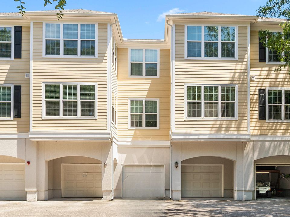 1st image of 60 Fenwick Hall Aly APT 938