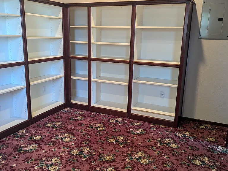 142 S Main St #B — Photo 11