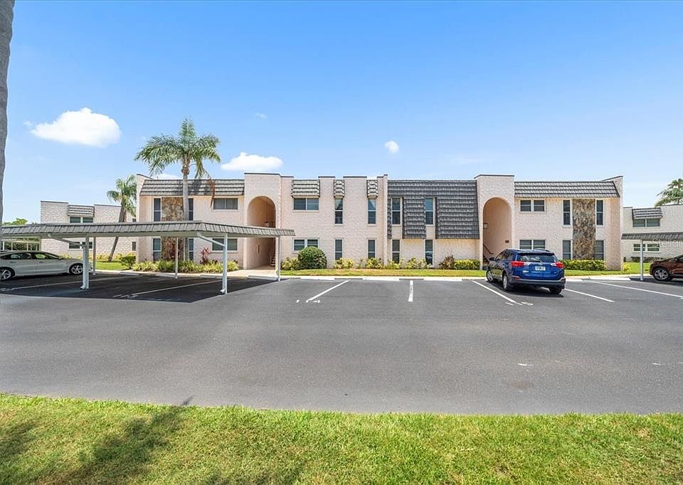 1st image of 213 FERNWOOD CIRCLE #213