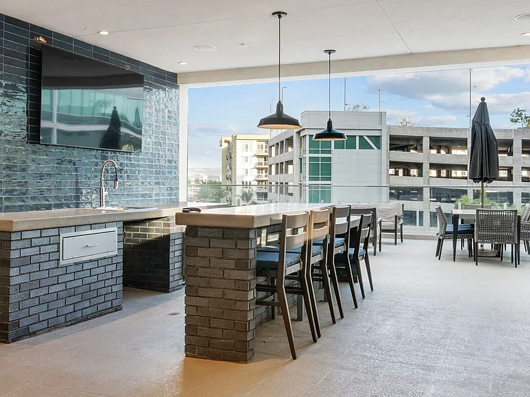 Vive Luxe, San Diego, CA, Outdoor Lounge