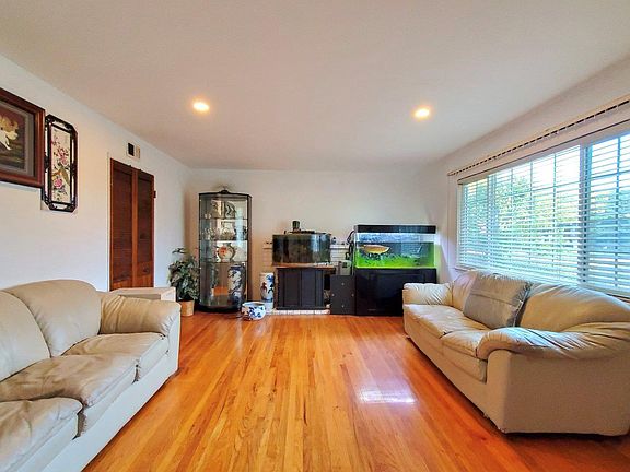 4th image of 1381 Bing Dr
