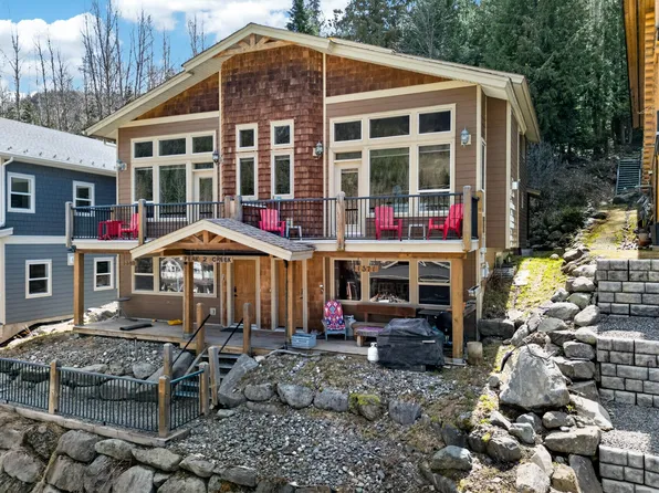 1371 Burfield Dr, Sun Peaks Mountain, BC V0E 5N0