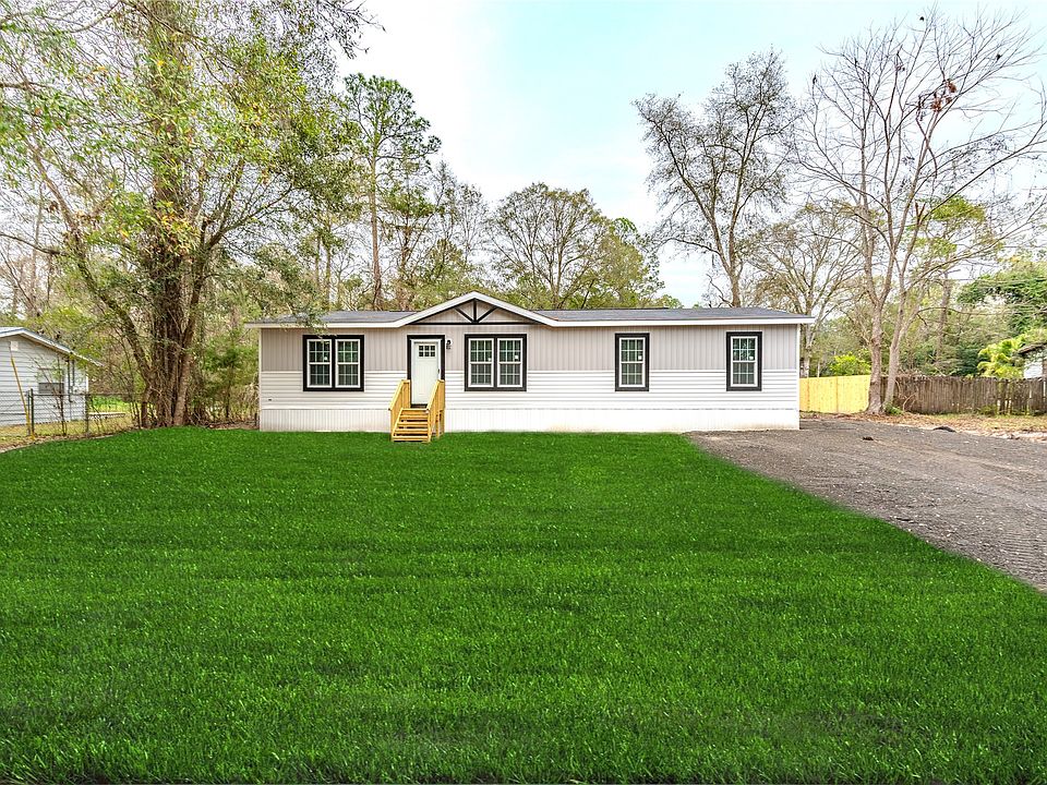 1st image of 541746 Lem Turner Rd