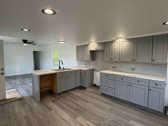 2nd image of 25 Riverview Drive
