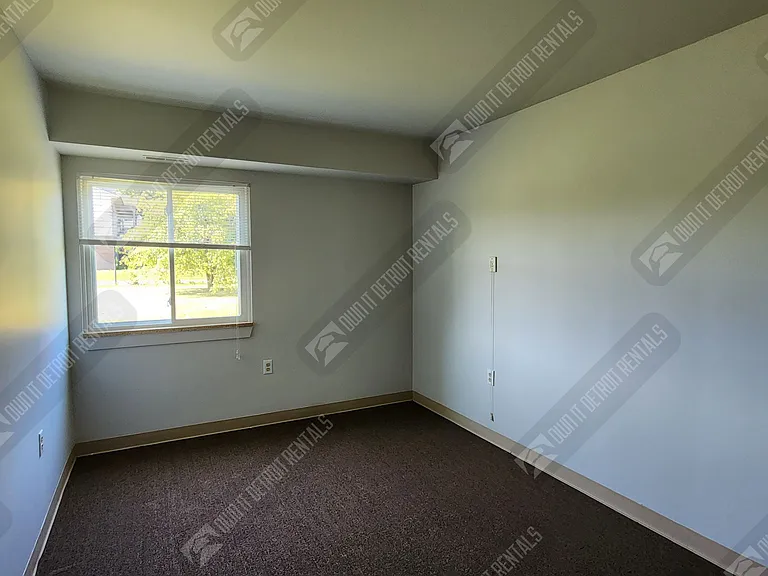 1800 Brainard St #103 — Photo 8