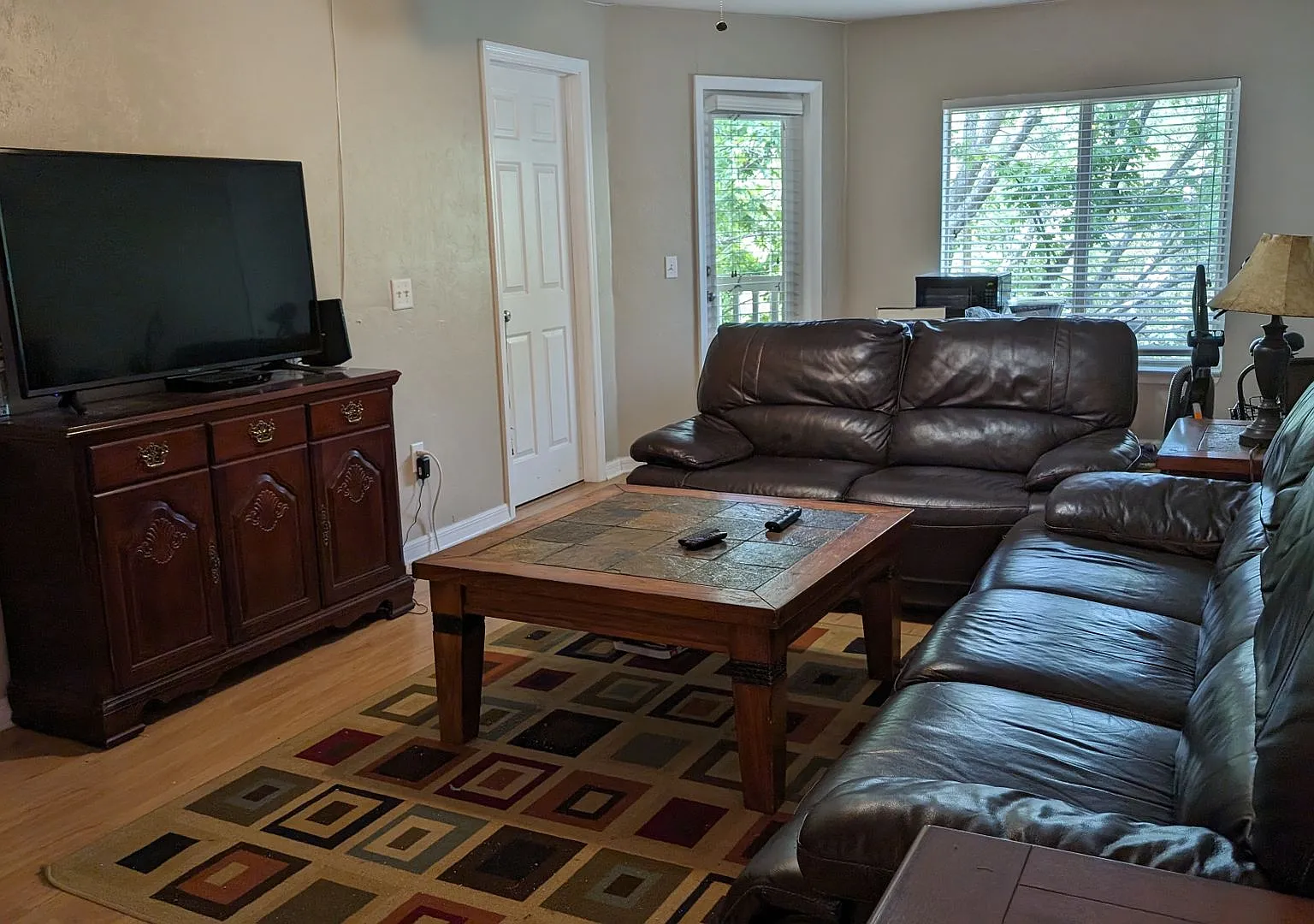 Countryside 4-302 — Photo 1