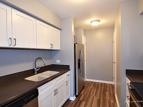 5th image of 1393 S Glen Cir APT D
