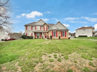 4818 Sandtyn Dr, Waxhaw, NC 28173