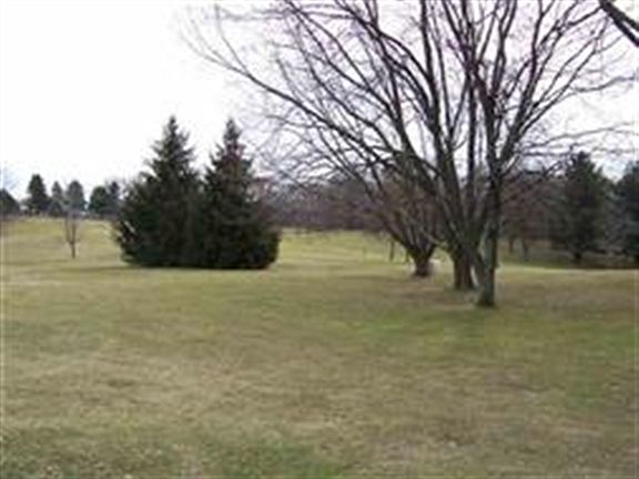 3rd image of 2941 W Memorial Dr