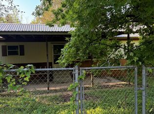 138 Mountain Vw, Blum, TX 76627