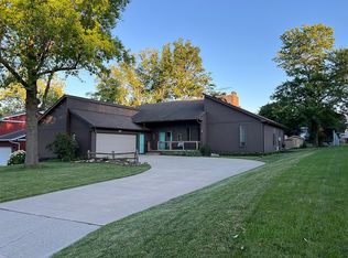 809 6th St, Traer, IA 50675