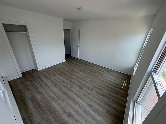 2nd image of 296 Broad St #2