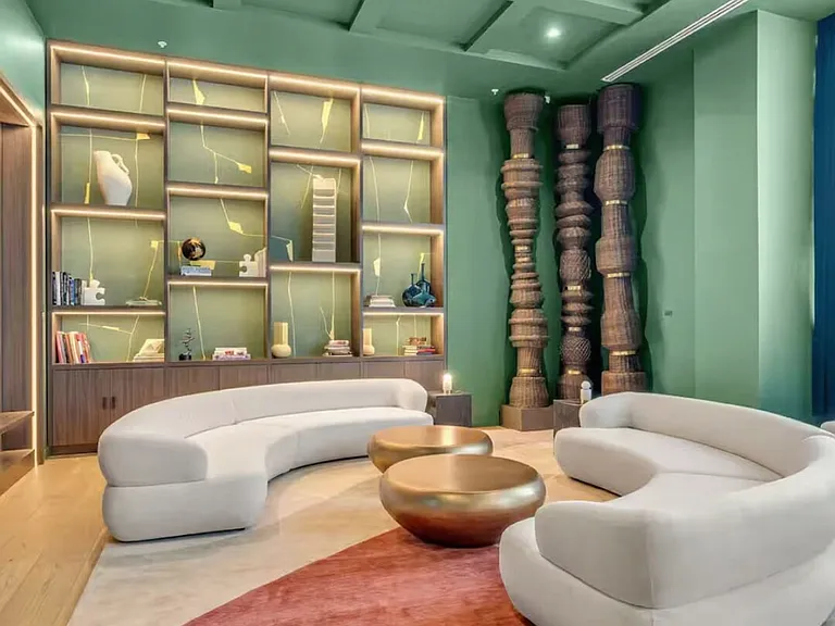 Building's Lounge