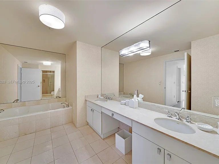 9601 Collins Ave #809 — Photo 12