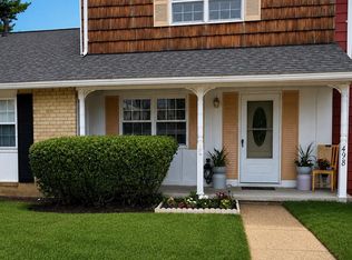 498 Valleywood Rd, Millersville, MD 21108