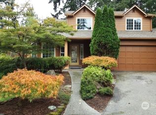 10925 Peony Pl NW, Silverdale, WA 98383