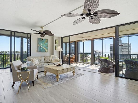 5th image of 26131 Hickory BLVD #4D