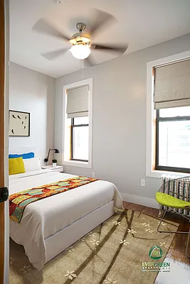 Rented by Evergreen Apartments BK | media 53