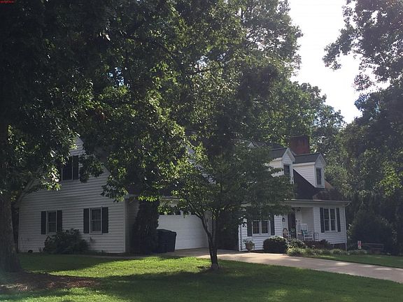 2nd image of 164 Eastwood Dr