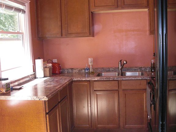 2nd image of 11257 Crestwood Dr S