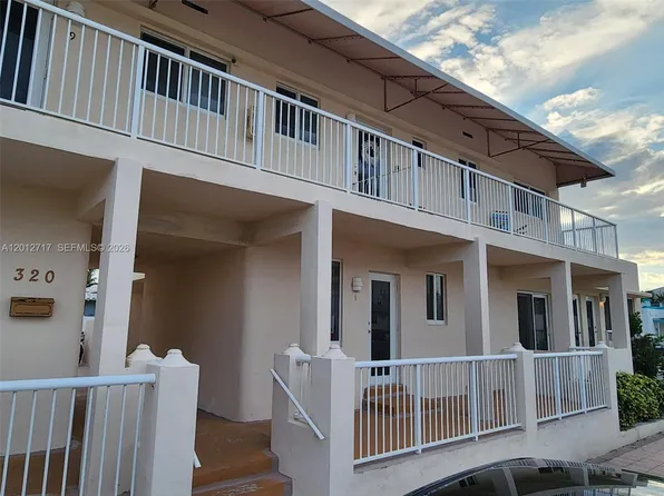 320 New York St #1W, Hollywood, FL 33019